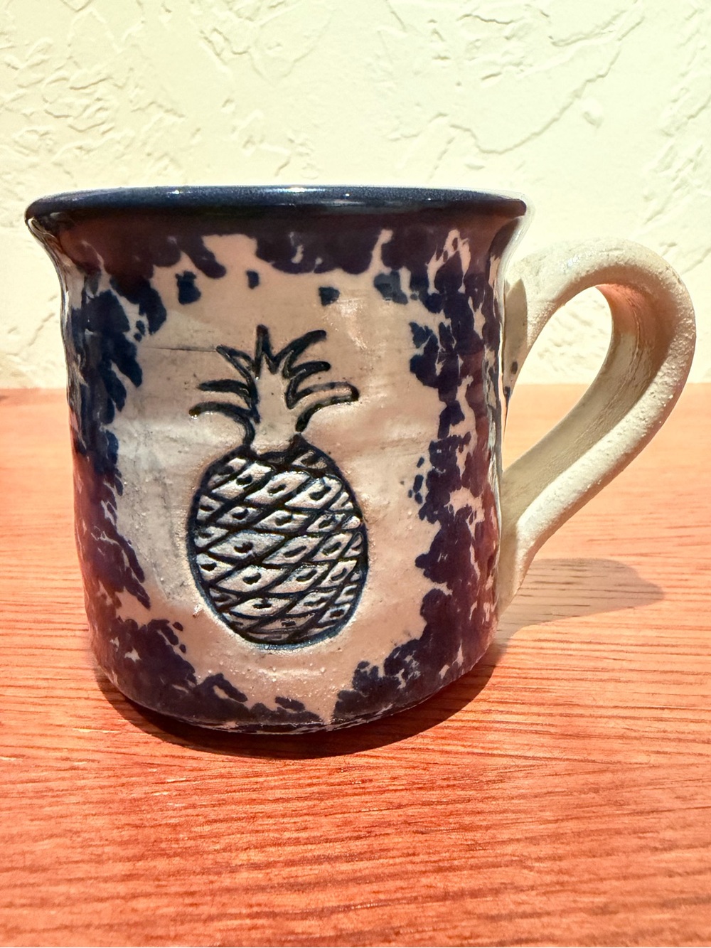 VTG Signed Artisan Studio Pottery Blue Pineapple Mugs Stoneware - Set of 4